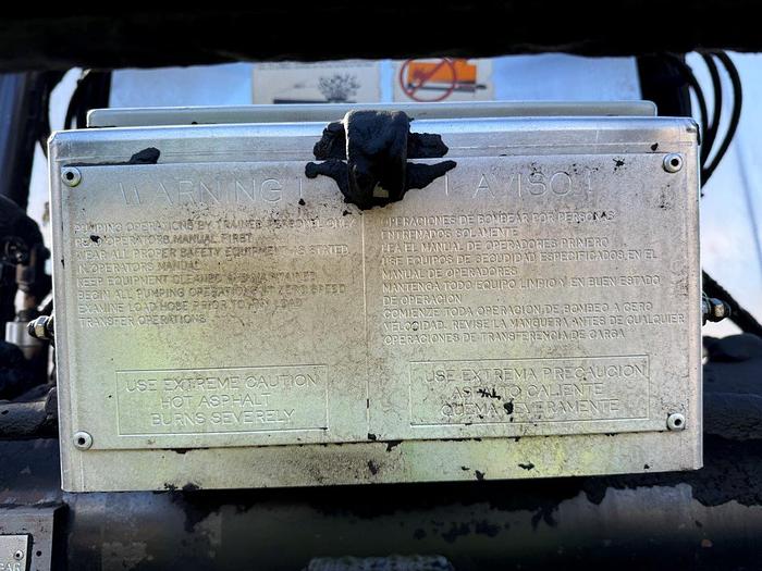 Used 2005 Mack CL 733