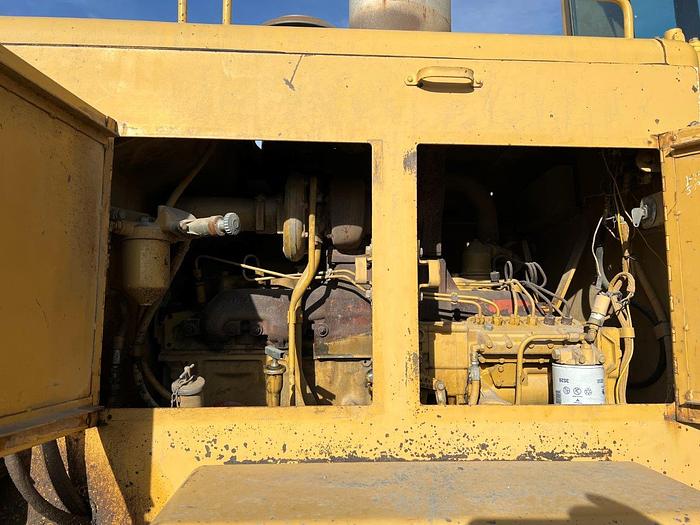 Used 1989 Caterpillar 140G Motor Grader