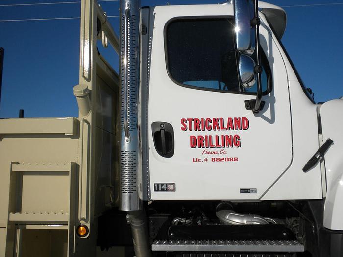 Used Custom Company Graphics Or Logo Design