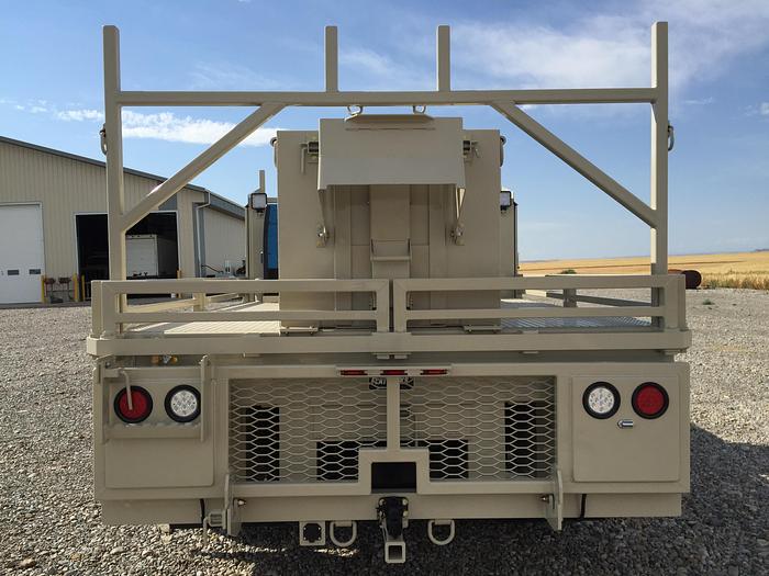 Used Flattank/Pickup Support Truck