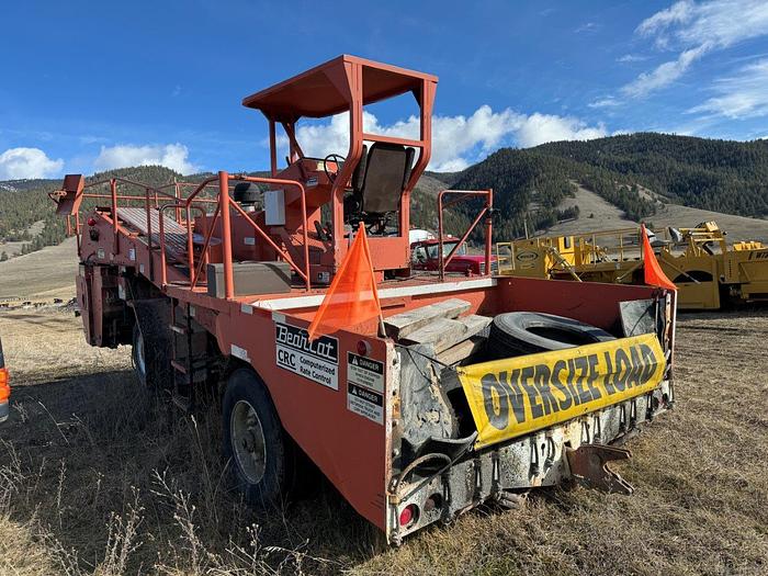 Used Bearcat Paving Unit