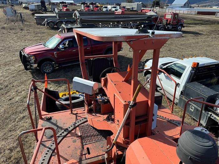 Used Bearcat Paving Unit
