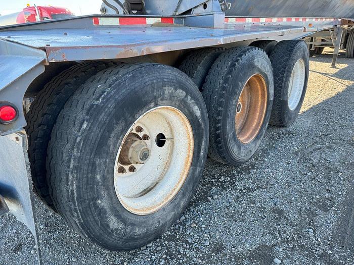 Used 2000 Smithco Side Dump Trailer