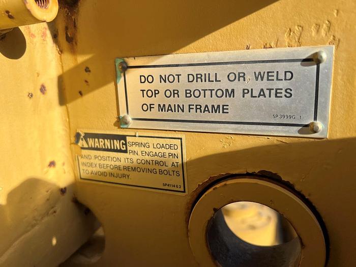 Used 1989 Caterpillar 140G Motor Grader