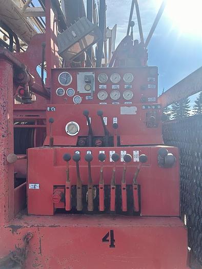 Used 1999 TH60 Range II Water Well Drilling Rig