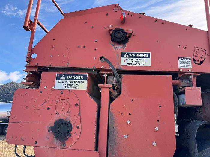 Used Bearcat Paving Unit
