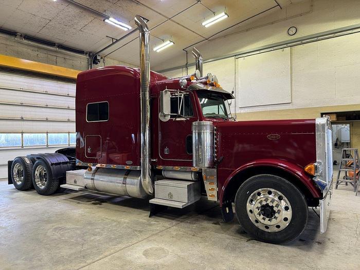Used 2002 Peterbilt  379