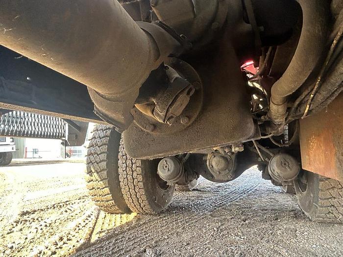 Used 1999 TH60 Range II Water Well Drilling Rig