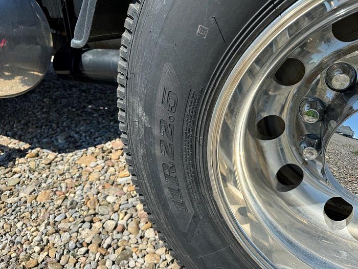 Used 2018 Freightliner 122SD