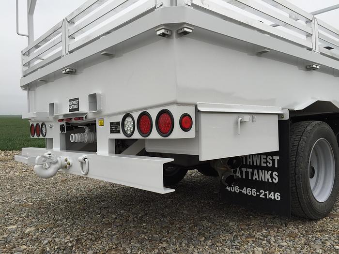 Used Flattank/Pickup Support Truck