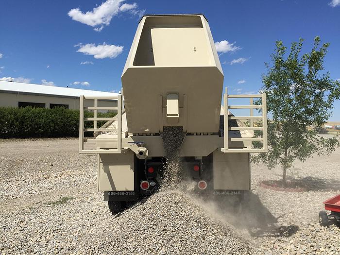 Used Flattanks/Gravel Support Truck