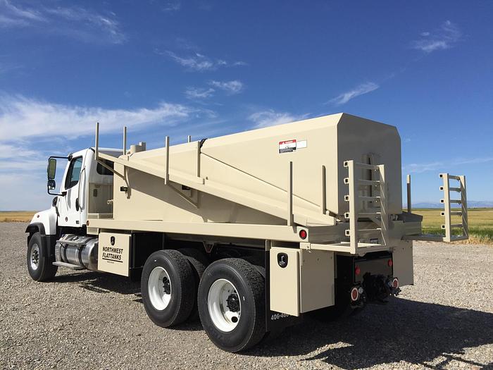 Used Flattanks/Gravel Support Truck