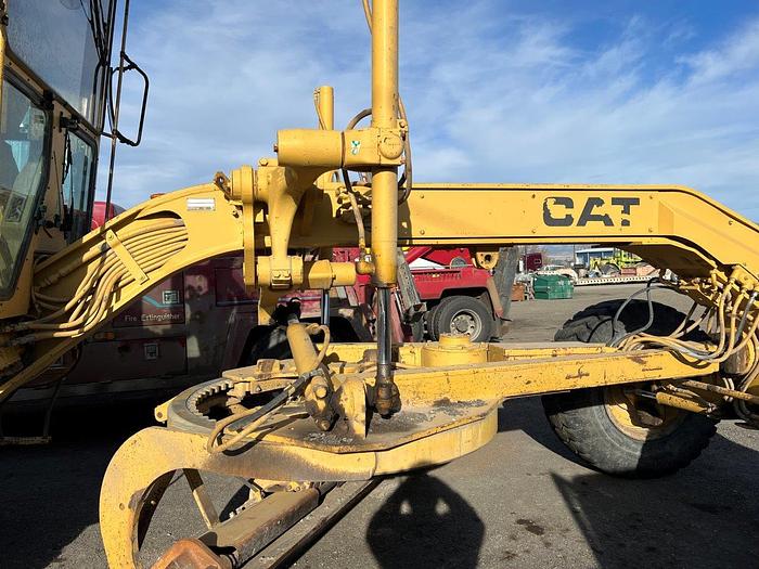 Used 1989 Caterpillar 140G Motor Grader