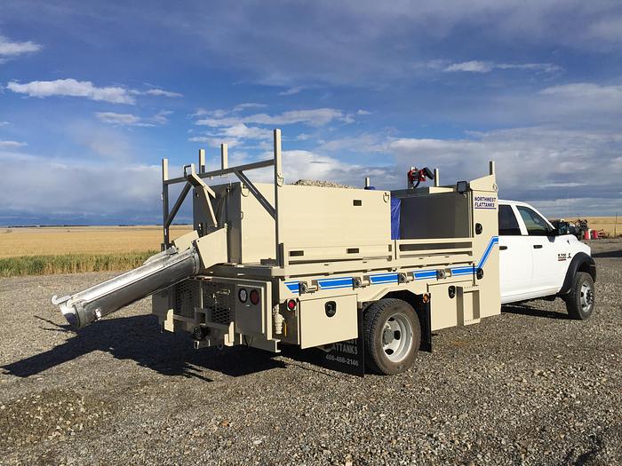 Used Flattank/Pickup Support Truck