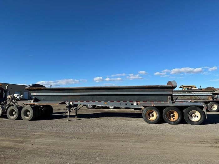 Used 2000 Smithco Side Dump Trailer