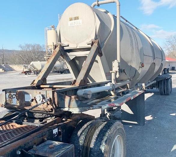 Used 1984 Heil Cement Tanker
