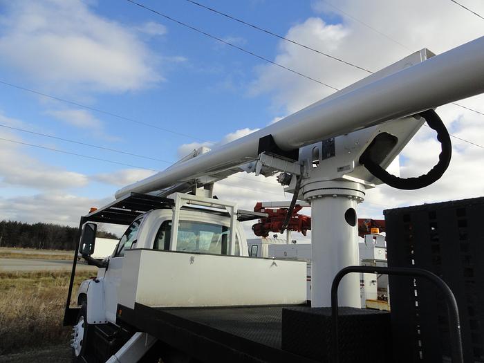 Used 2005 GMC / Altec TOPKICK C7500 / LRV55