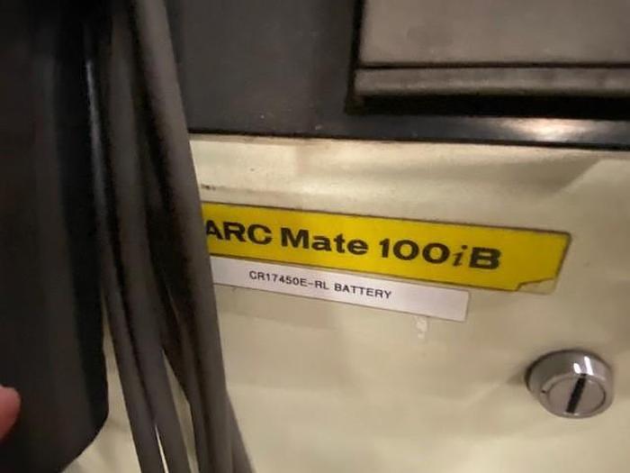 Used FANUC ARCMATE 100iB 6 AXIS ROBOT WITH RJ3iB CONTROLLER