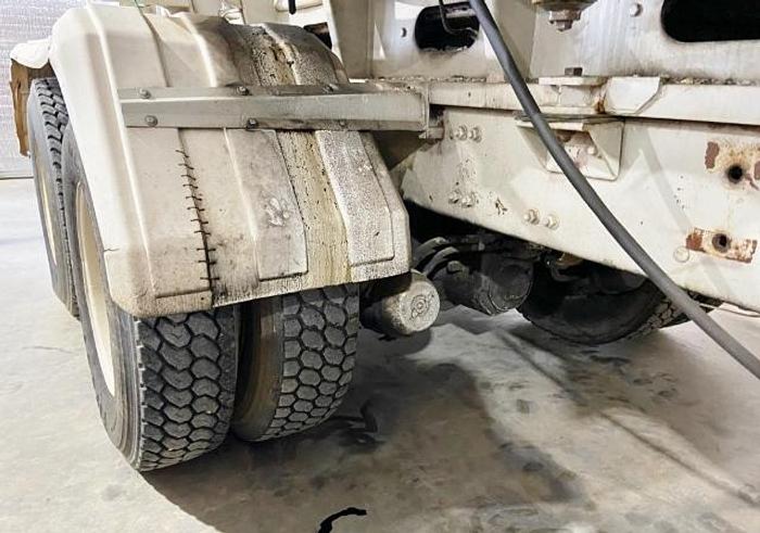Used 1998 Reimer 9 Yard Volumetric Mixer Truck