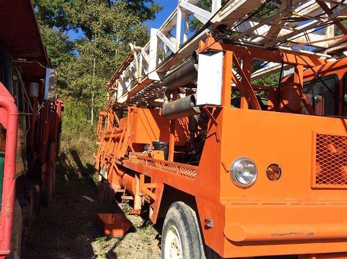 Used 1982 Cooper LTO 150 Service Rig