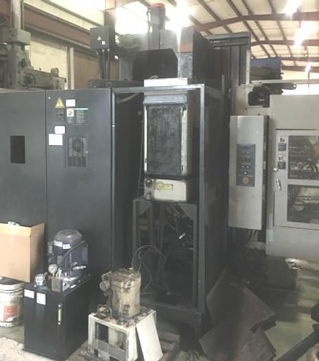 Used 32"X, 31"Y, 31"Z Hitachi Seiki HMC, 24.8" Twin Pallet, Cat 40, Fanuc CNC, 2000