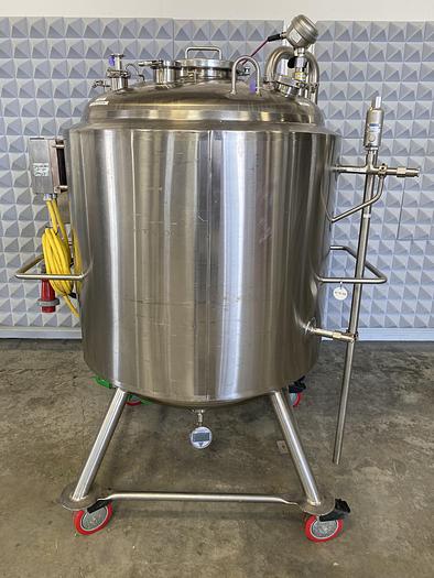 Used Feldmeier 600 Liter Stainless Steel 60 PSI Jacketed Vessel w/ Bottom Agitator