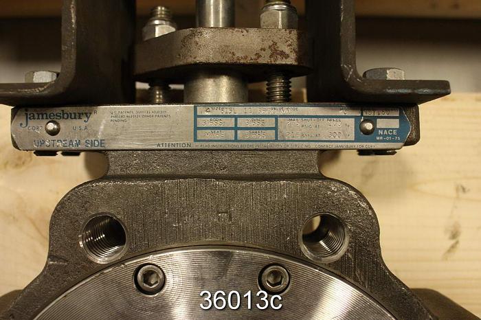 Used Neles Jamesbury 4 815L TT 3600MT 4" Hand Operated Butterfly Valve #36013