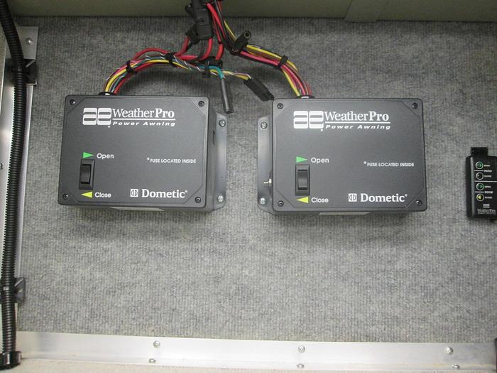 Used 2005 Farber Specialty Command Center Trailer