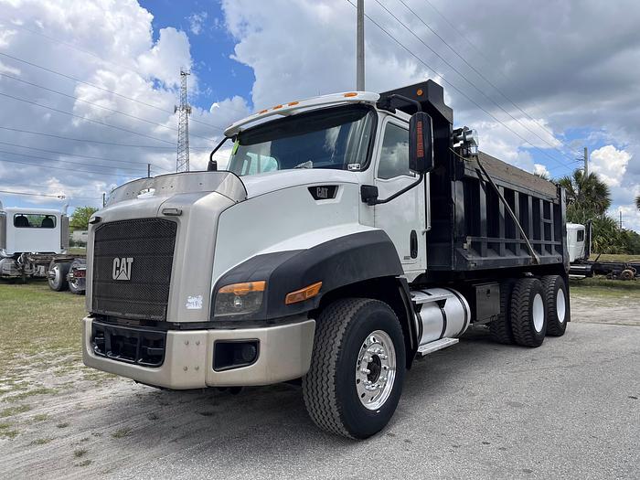 Used 2014 CAT CT660S Tandem-Axle Dump Truck