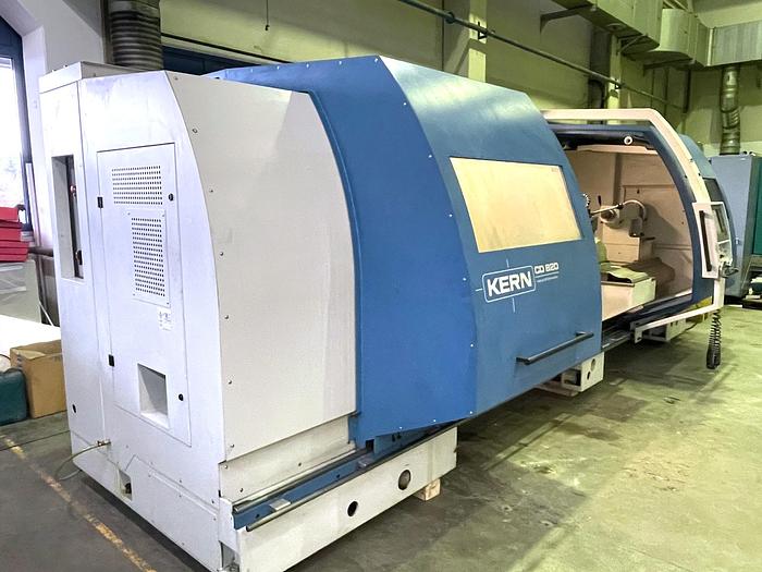 Gebraucht ZYKLEN DREHMASCHINE  DMT KERN CD820