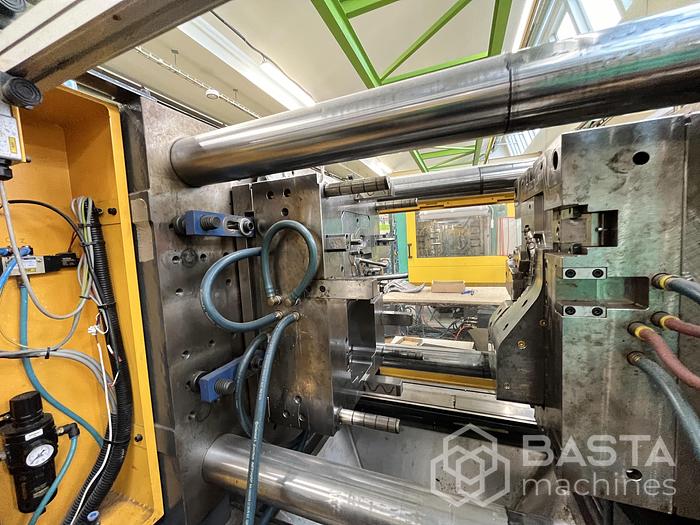 Good condition WOOJIN SELEX NE280 Injection Molding Machine (2006 ) for Sale at BASTA MACHINES s...