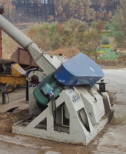 Usado Destroçador de madeira Jocar JD 400