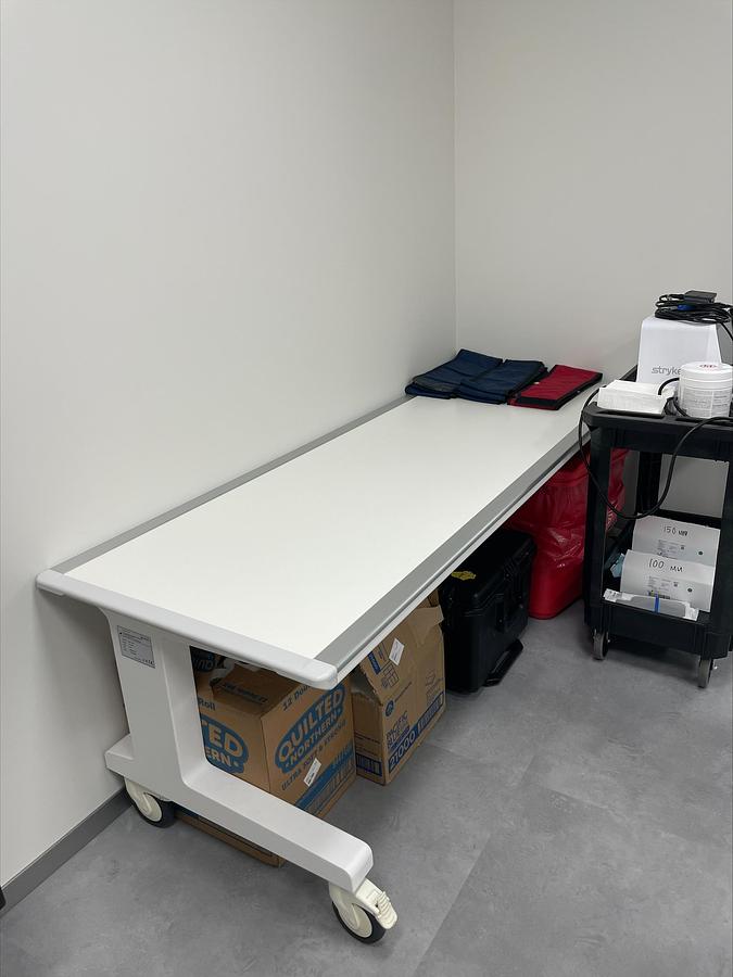 Refurbished 2020 Cuattro Arcas (Sedecal) Portable X-Ray