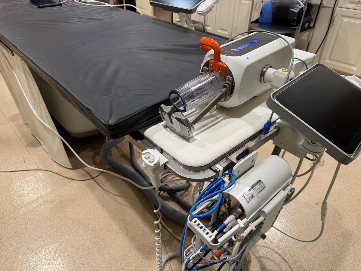 Used 2020 Philips Azurion 3