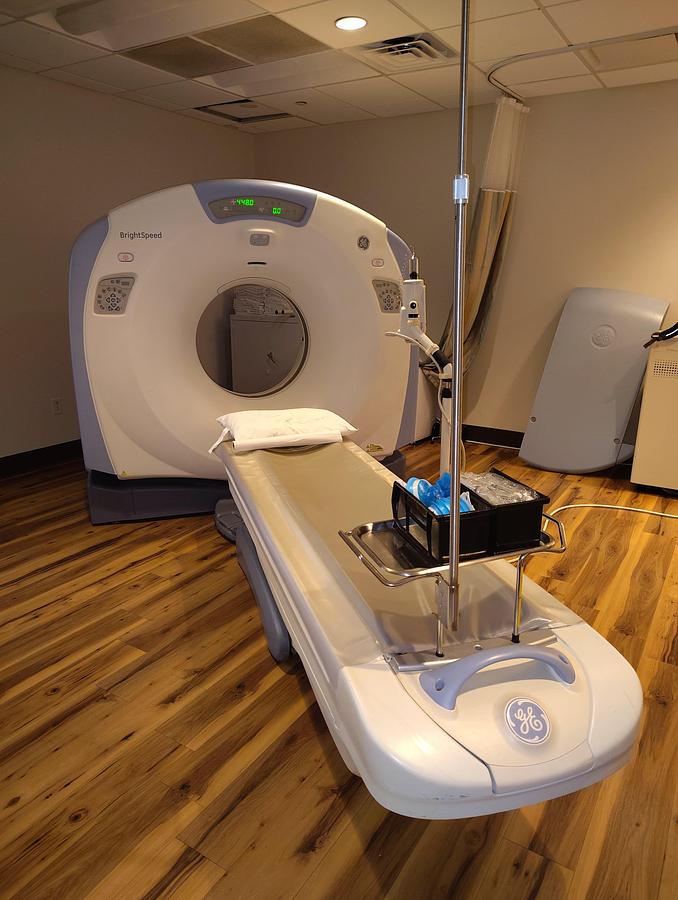 Used 2011 GE Brightspeed Elite 32