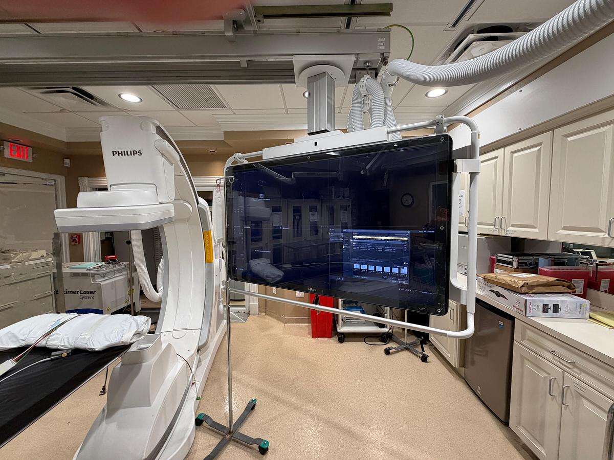 Used 2020 Philips Azurion 3