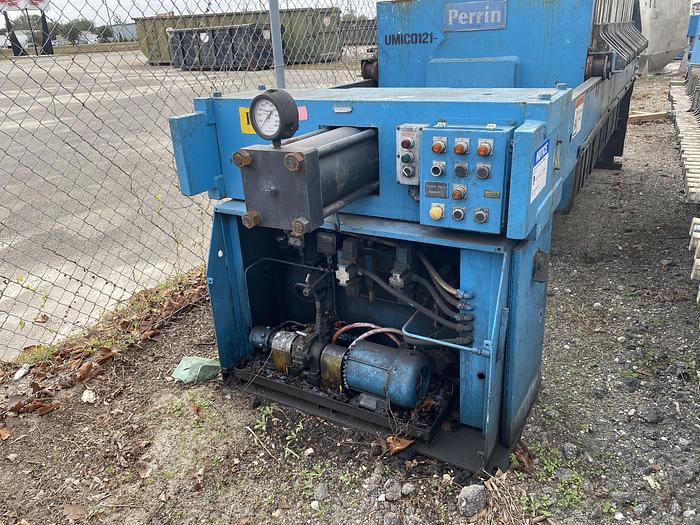 Used Used Perrin approximately 60 cu. Ft. recessed plate filter press