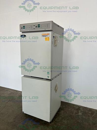 Used Nuaire NU-8700 Autoflow IR Water-Jacketed CO2 Dual Stacked Incubator