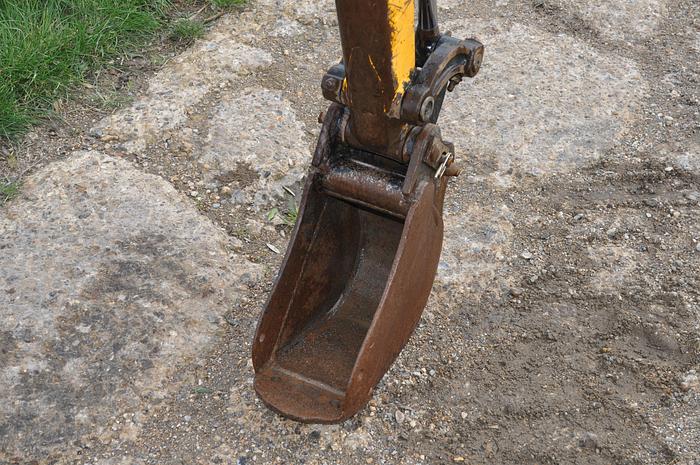 Used 2015 JCB 8016CTS