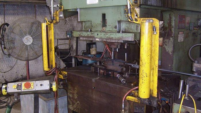 Used 150 TON FEDERAL OBI PRESS