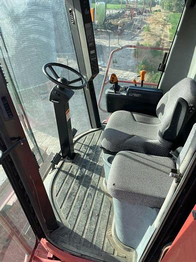 Used Case 2188 Combine w/ 25' Header