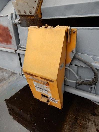 Used Bayne & Perkins Cart Tippers