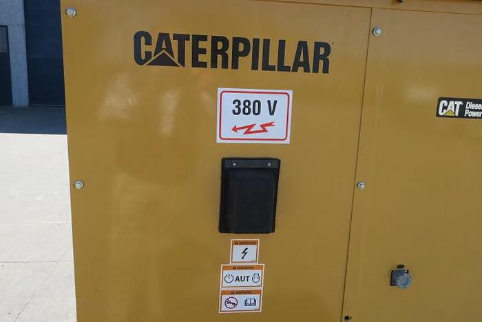 D'occasion 2002 Caterpillar 500 KVA