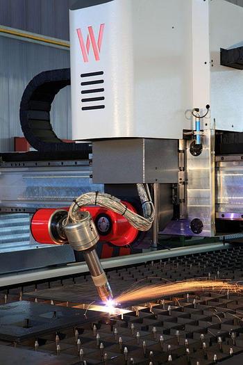 Used BRUGT 5-AKSET PLASMA SKÆRER FABRIKAT WARCOM, MODEL W-POWER 6