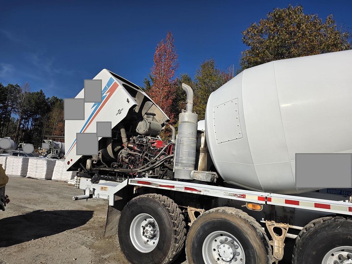 Used (2) 2015 Oshkosh Tri-Axle #15