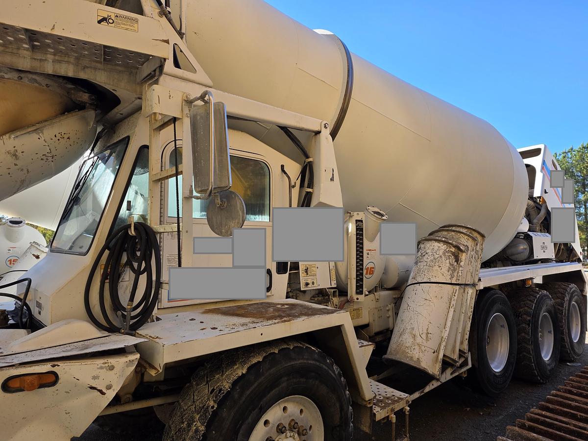 Used (2) 2015 Oshkosh Tri-Axle #16