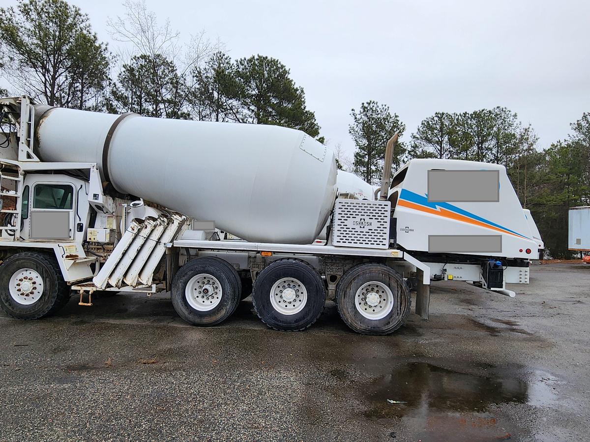Used (2) 2016 AND (1) 2015 OSHKOSH TRIAXLE MIXERS! THESE ARE SISTER TRUCKS AND ARE READY FOR WORK TODAY!!