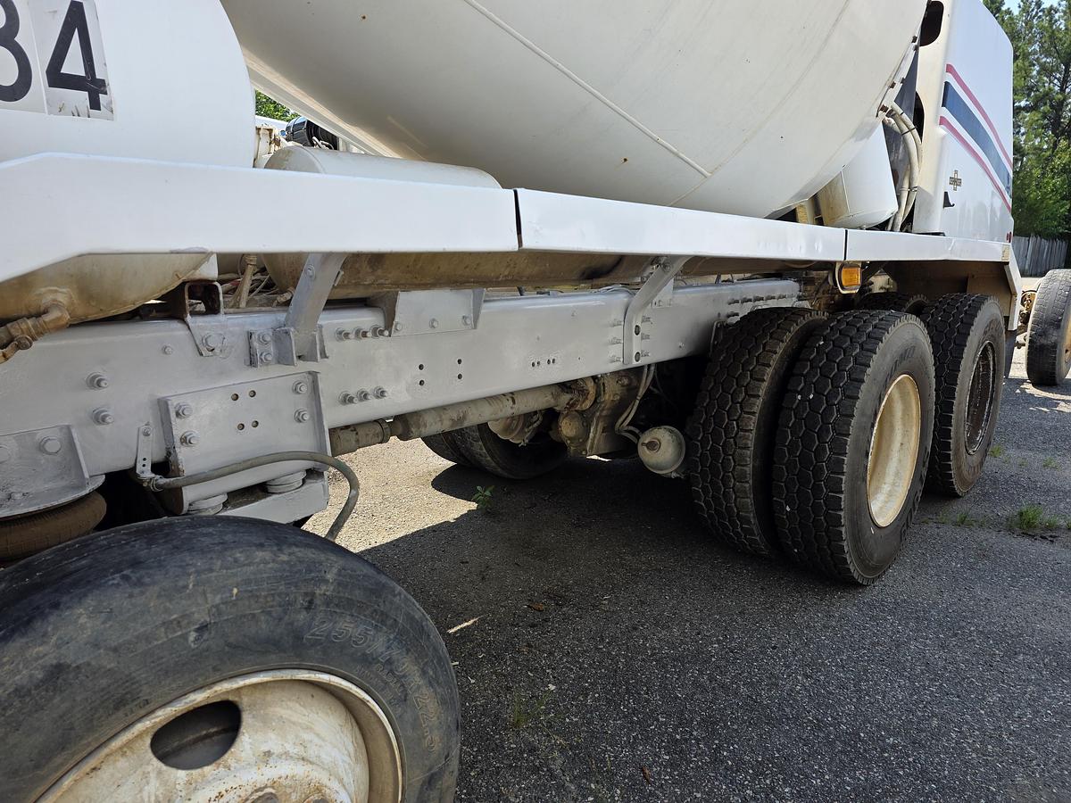 Used (2) 2007 OSHKOSH -FRONT DISCHARGE
