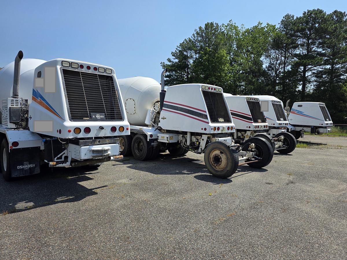 Used (2) 2016 AND (1) 2015 OSHKOSH TRIAXLE MIXERS! THESE ARE SISTER TRUCKS AND ARE READY FOR WORK TODAY!!