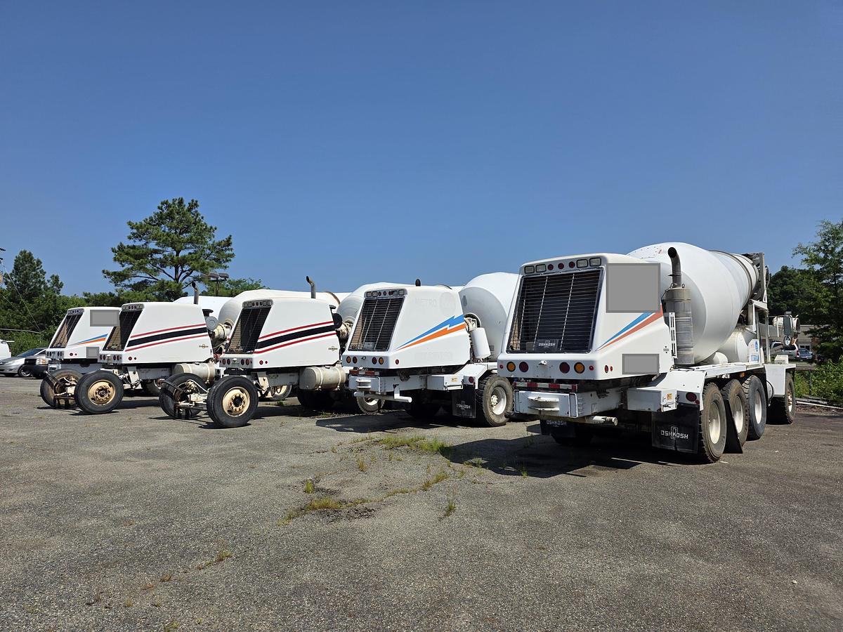 Used (2) 2016 AND (1) 2015 OSHKOSH TRIAXLE MIXERS! THESE ARE SISTER TRUCKS AND ARE READY FOR WORK TODAY!!